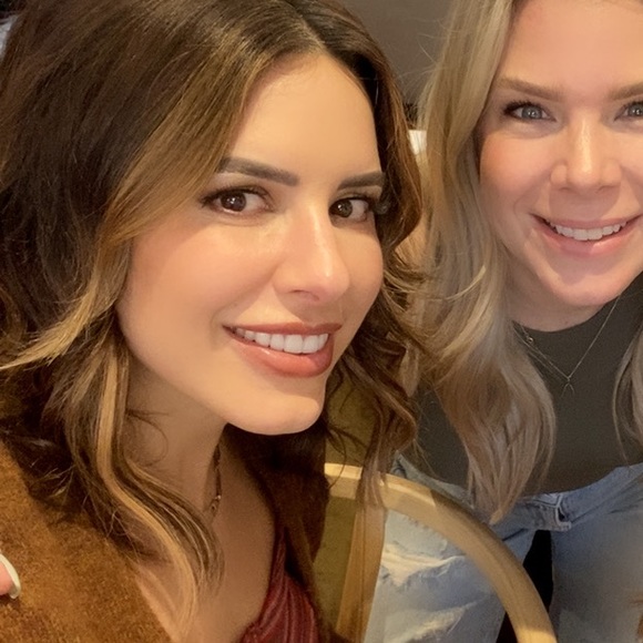 Meet your Posher, Kara - Picture 1 of 1